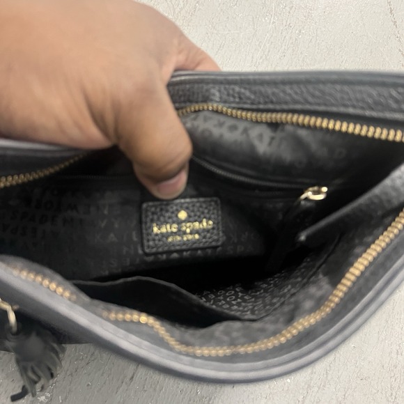 Kate Spade New York Pebbled Leather Crossbody Bag Black Tassel Zip Purse - Picture 8 of 16